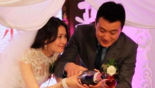 何春生打金子老公,一段传奇的婚姻故事