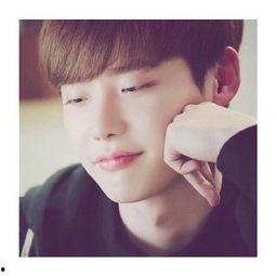 韩国明星表情,捕捉瞬间魅力，演绎百变风情