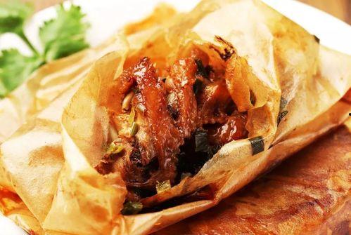 纸包鸡视频,传统美味新演绎，一包香飘四溢的烹饪魔法