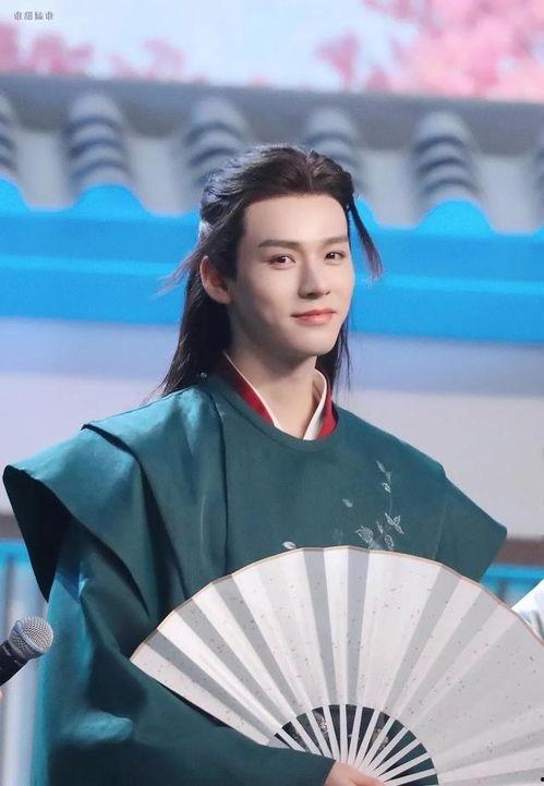 一线吃瓜娱乐圈主角,一线吃瓜主角的幕后故事