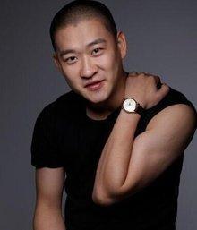 娱乐吃瓜男星,揭秘吃瓜男星背后的故事