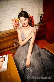 娱乐吃瓜酱乔欣,从“欢乐颂”到“吃瓜酱”，娱乐圈新晋“瓜王”的蜕变之路