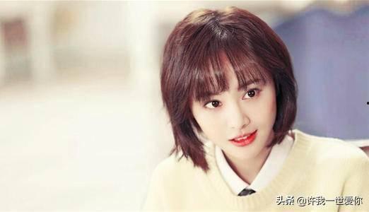 娱乐圈吃瓜爽文,揭秘明星背后的那些事,吃瓜群众狂欢时刻