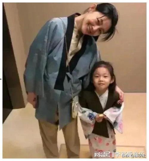 娱乐圈吃瓜爆料最新情侣,甜蜜互动引网友热议